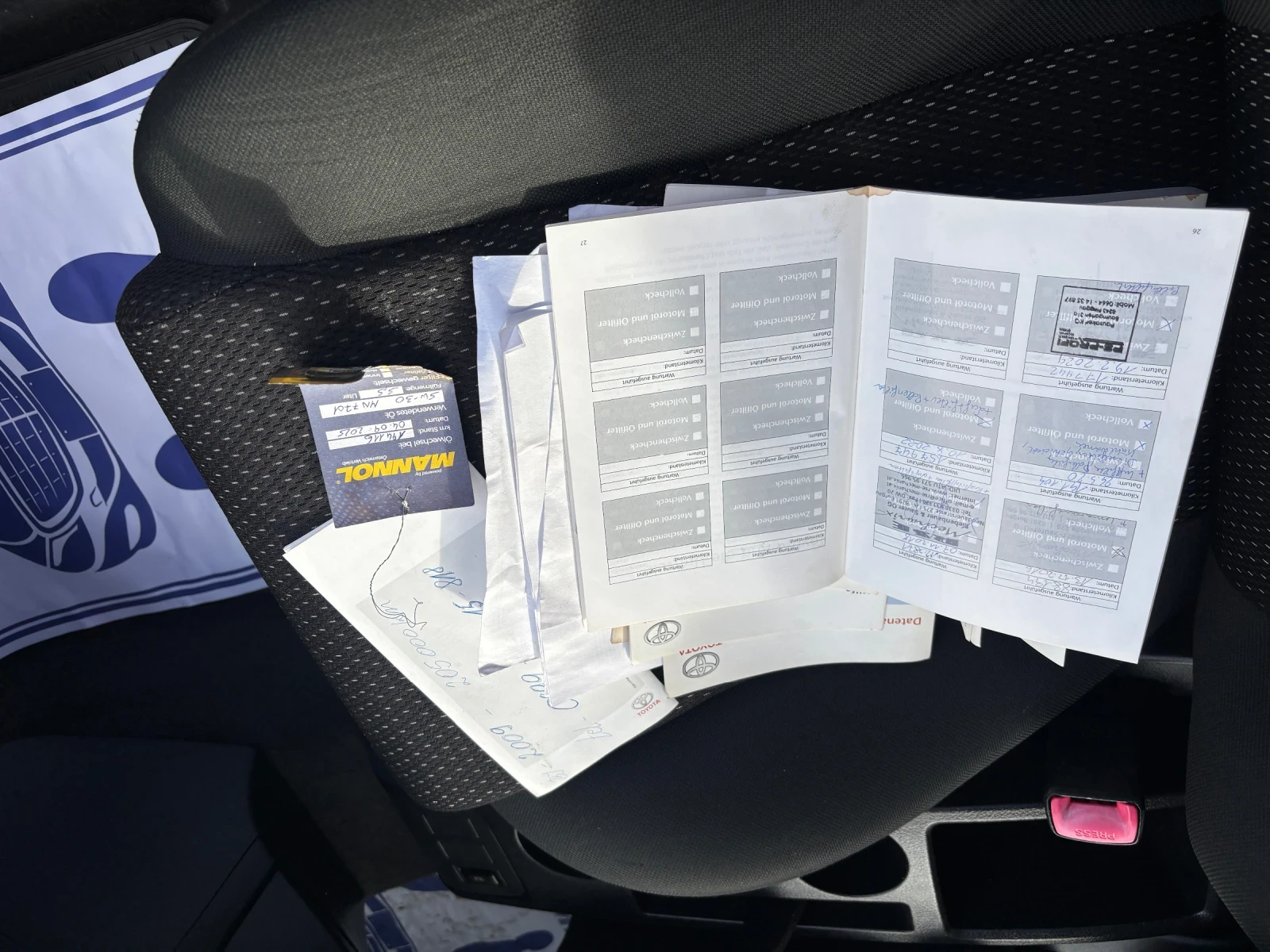 Toyota Corolla verso 2009+ ����+ 2.2+ 136��+ 6��+ �.������� | Mobile.bg � ����������� 14