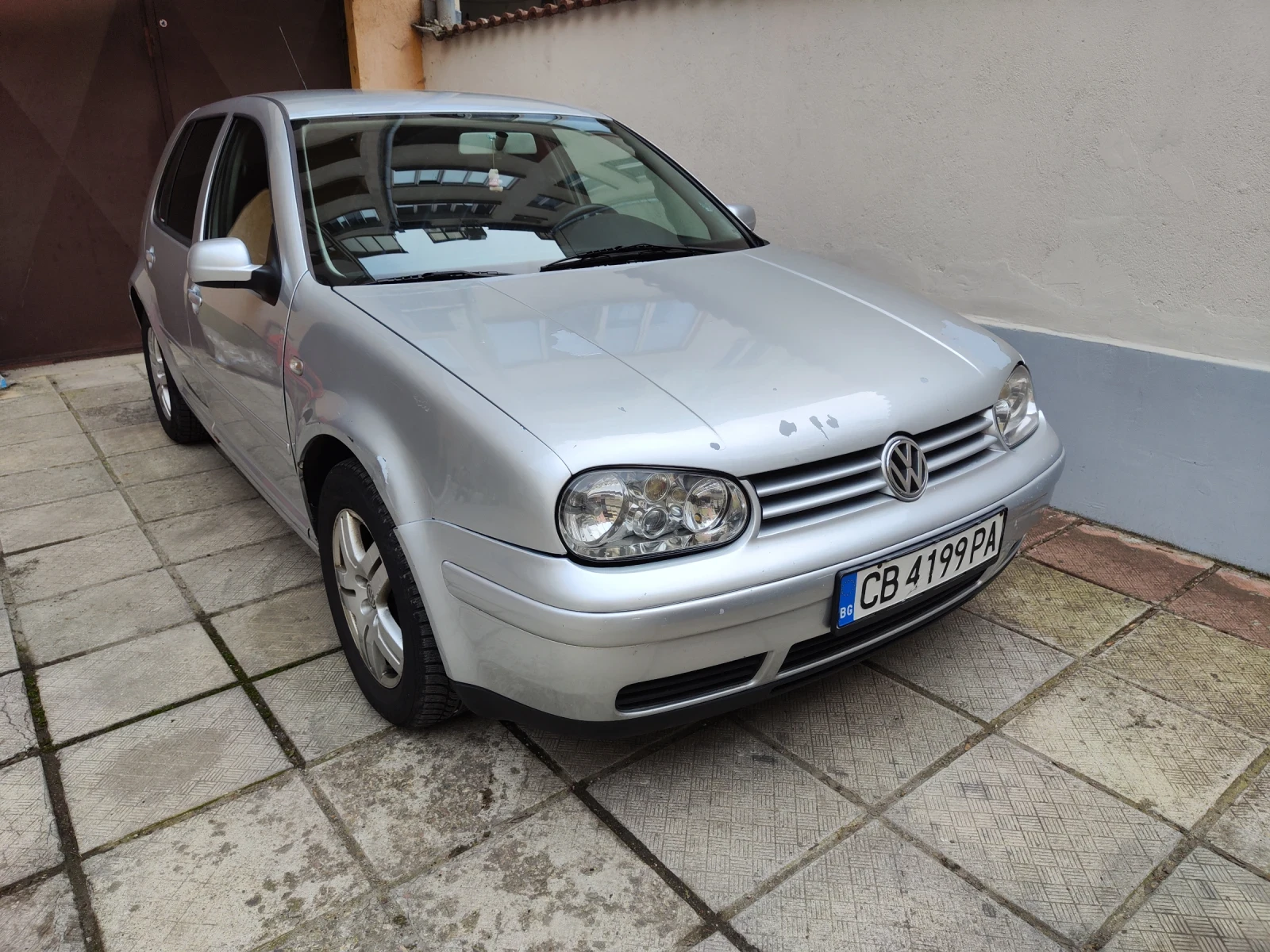 VW Golf 1.9 TDI, снимка 1 - Автомобили и джипове - 53846831