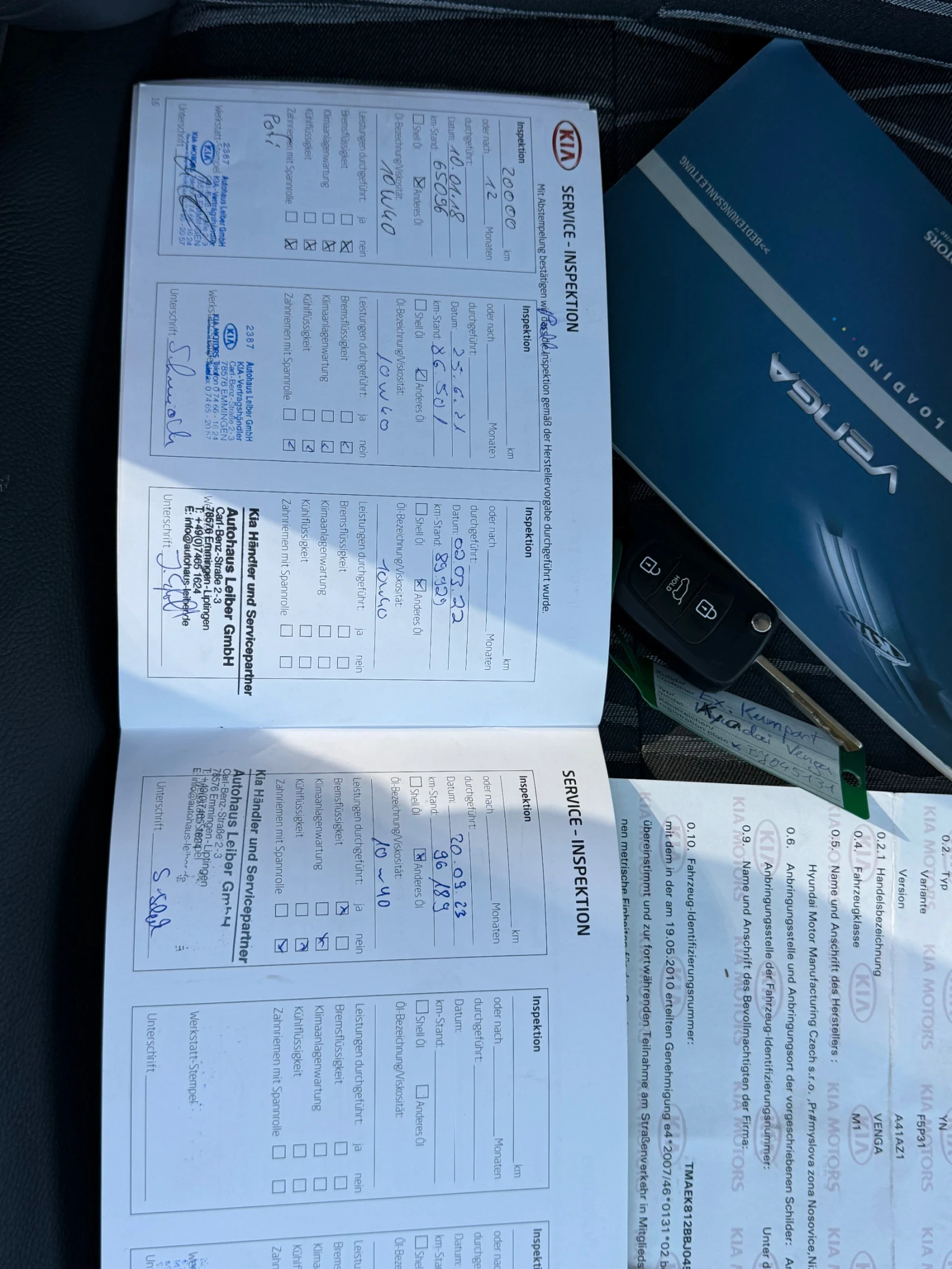 Kia Venga 1.6i АВТОМАТ, снимка 16 - Автомобили и джипове - 54310280