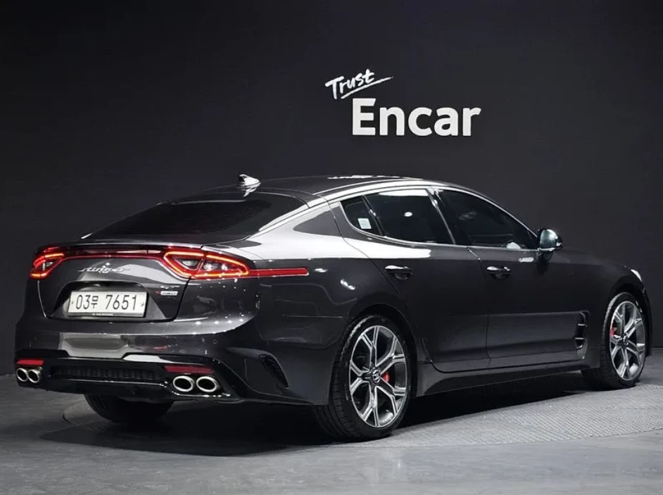 Kia Stinger 3.3 Turbo AWD GT, снимка 2 - Автомобили и джипове - 54483580