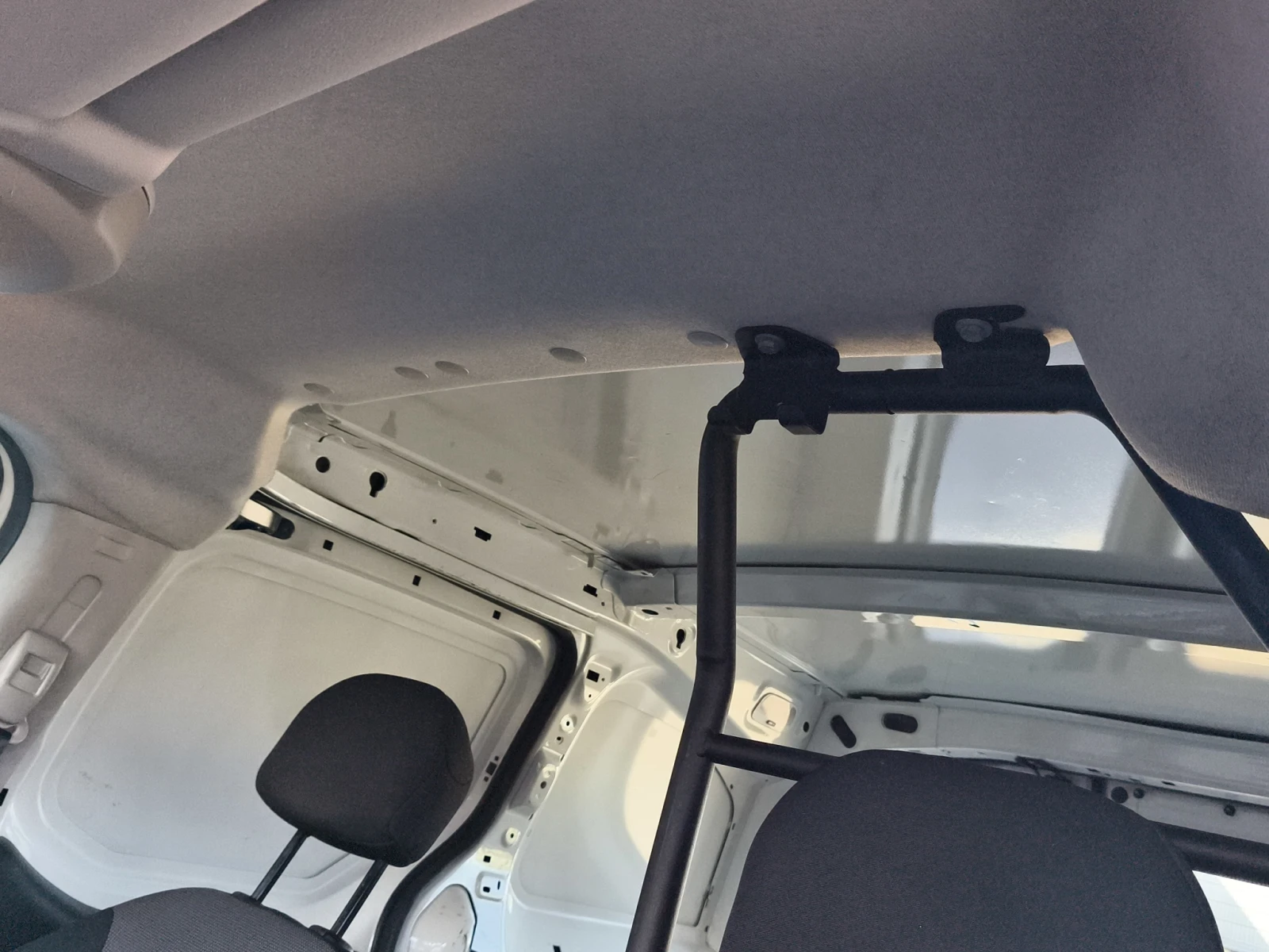 Citroen Berlingo 1.6HDi 75 BVM5 E6//1807R20, снимка 12 - Автомобили и джипове - 54708464