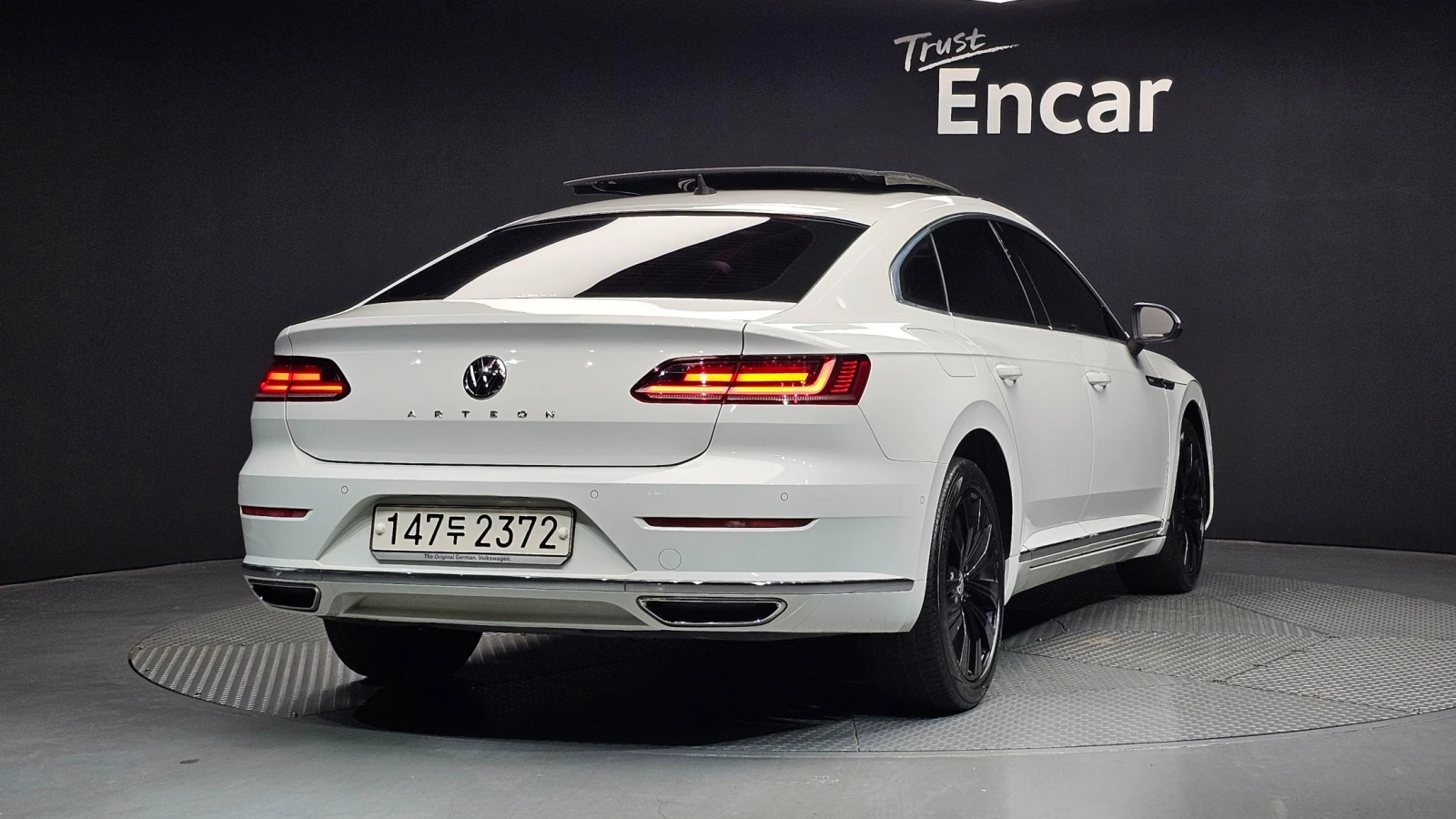 VW Arteon 2.0 TDI Premium| Distronic | Massage | Mobile.bg � ����������� 2