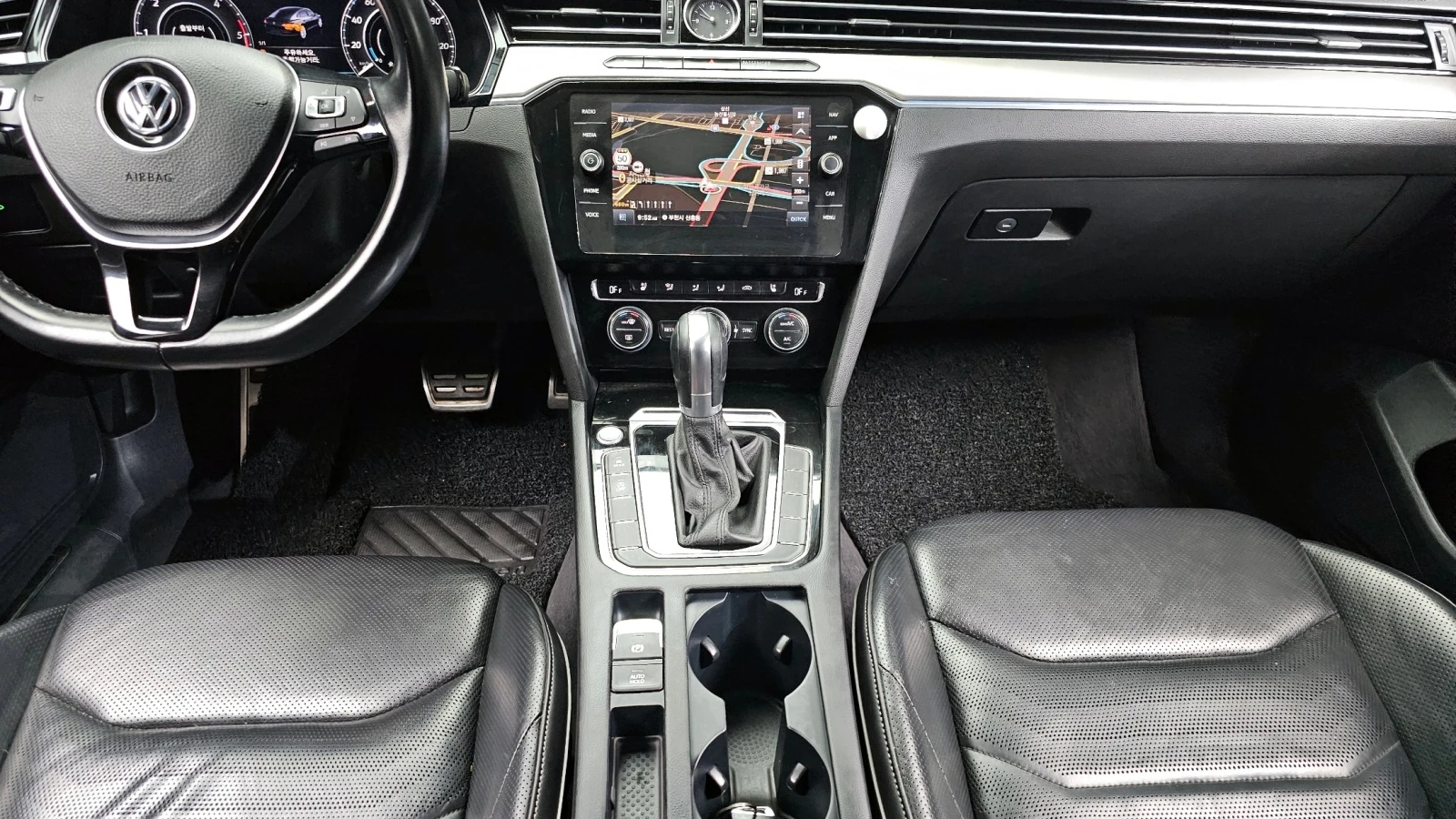 VW Arteon 2.0 TDI Premium| Distronic | Massage | Mobile.bg � ����������� 13