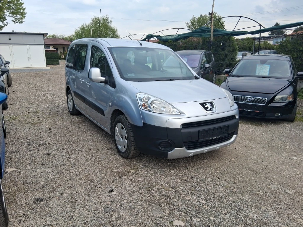 Peugeot Partner, снимка 2 - Автомобили и джипове - 55003874