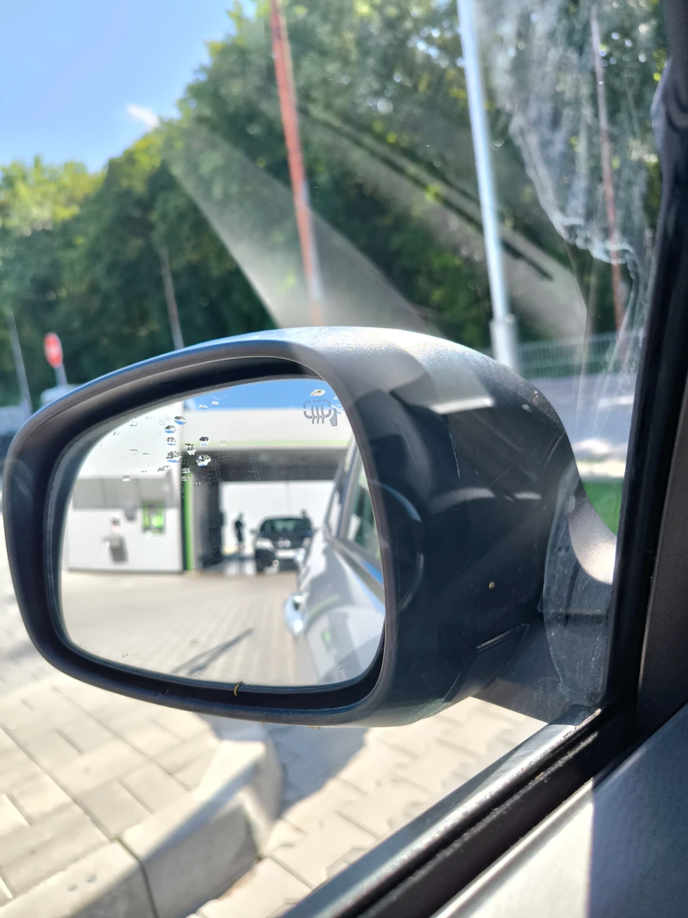 Suzuki Swift 4х4, снимка 10 - Автомобили и джипове - 55463240