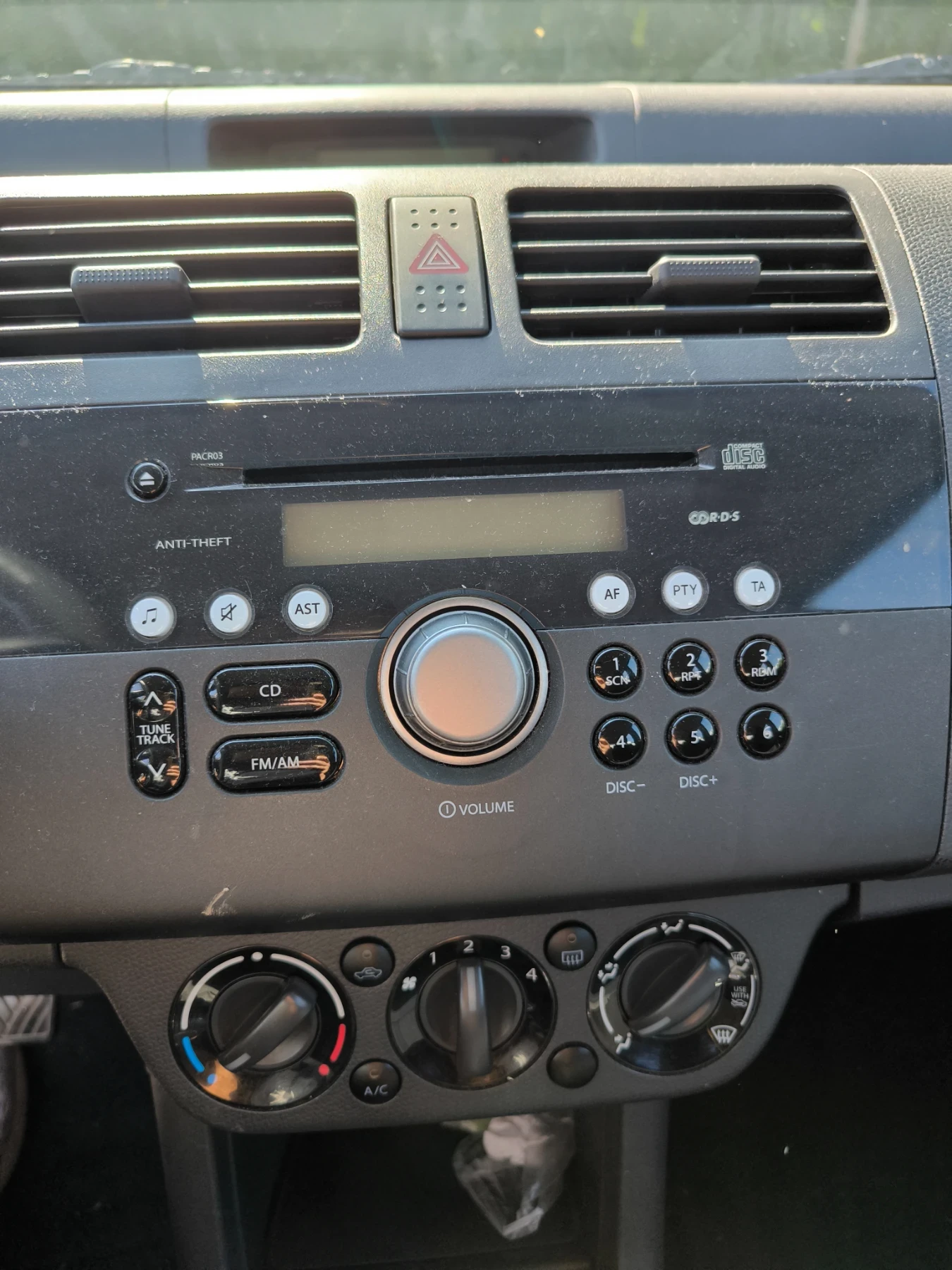 Suzuki Swift 4х4, снимка 9 - Автомобили и джипове - 55463240