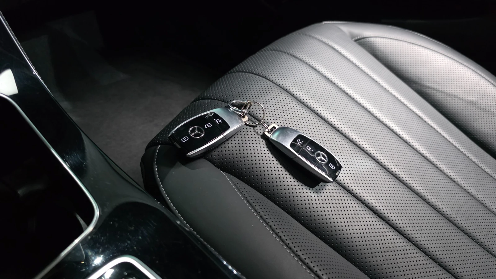 Mercedes-Benz E 300 2.0 Turbo, снимка 17 - Автомобили и джипове - 55476695