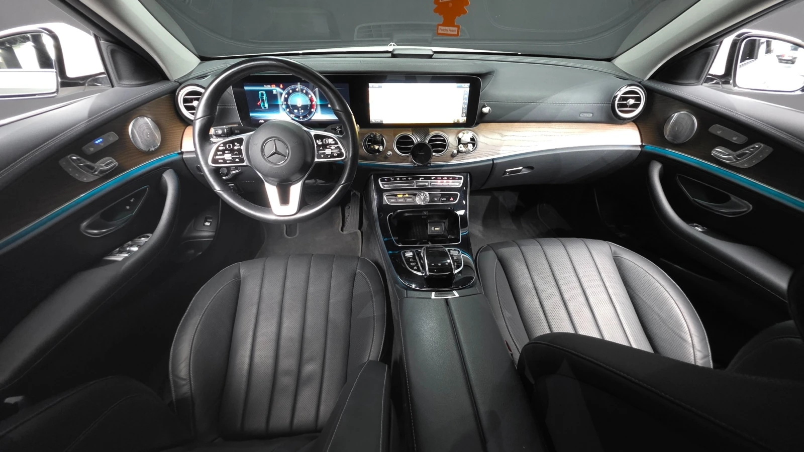 Mercedes-Benz E 300 2.0 Turbo, снимка 6 - Автомобили и джипове - 55476695