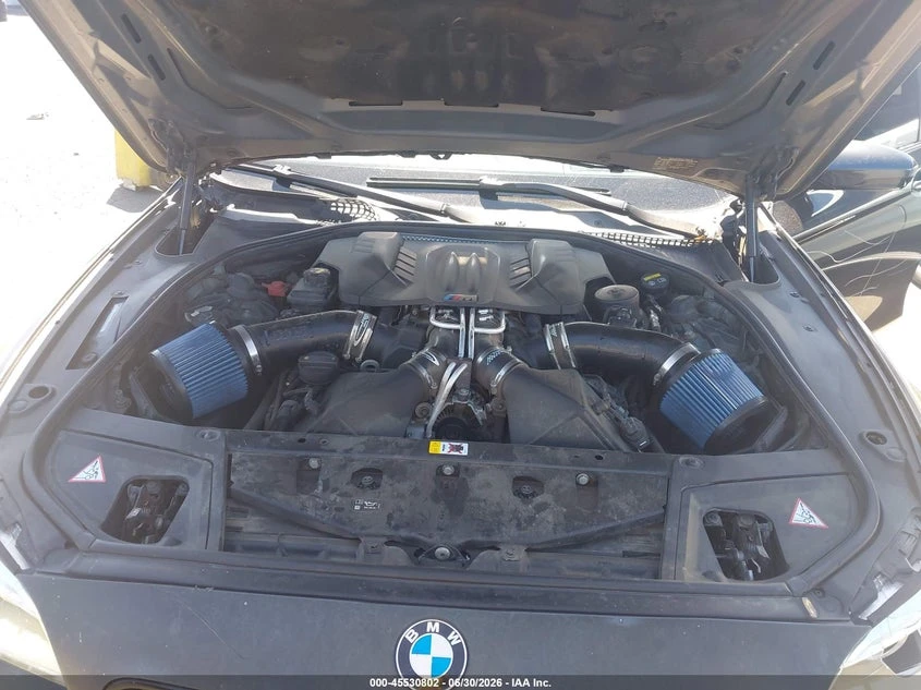 BMW M5 4.4l, снимка 10 - Автомобили и джипове - 55570789
