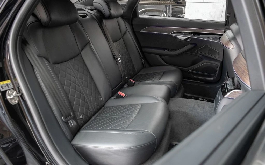 Audi A8 Long 55TFSI Quattro, снимка 8 - Автомобили и джипове - 55851567