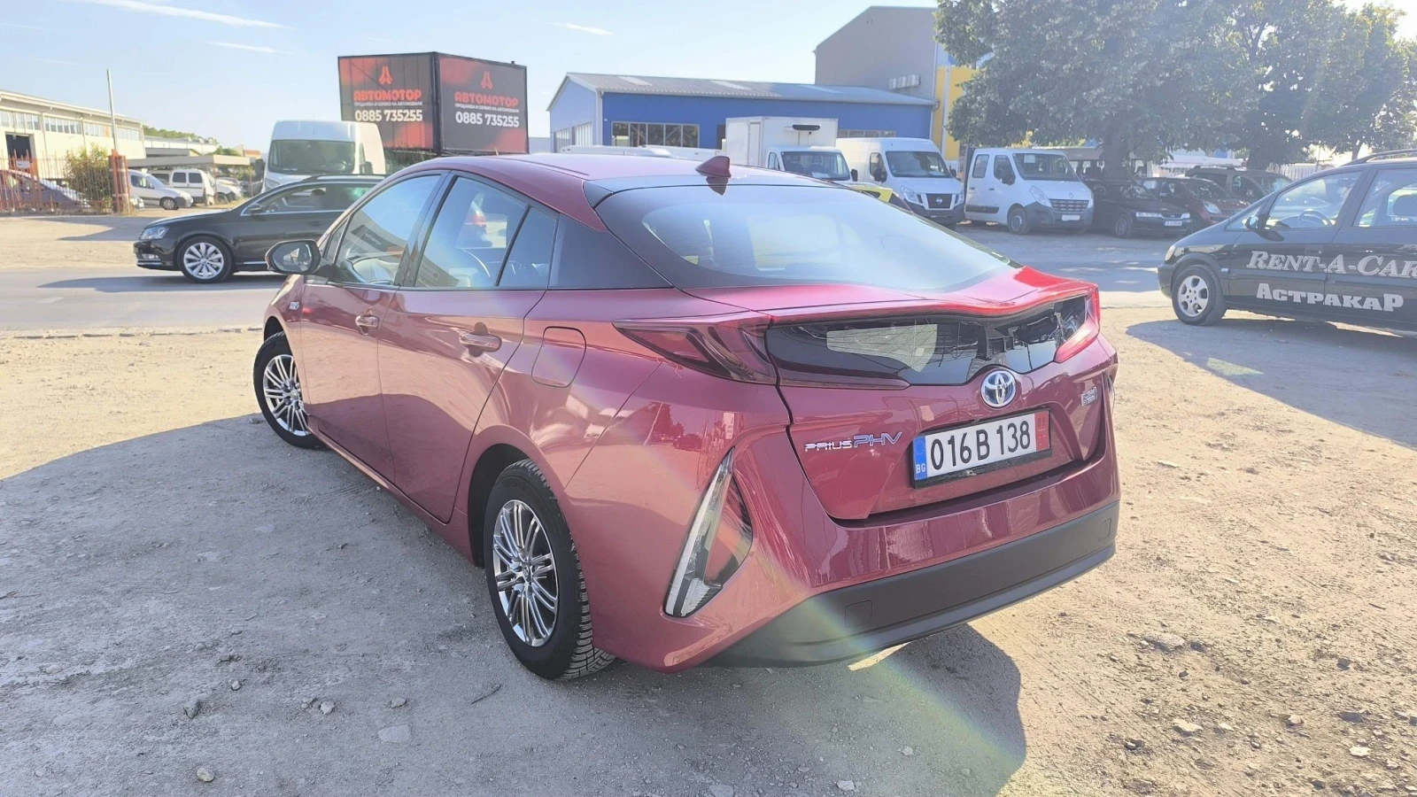 Toyota Prius Prime 1.8, снимка 4 - Автомобили и джипове - 55885068