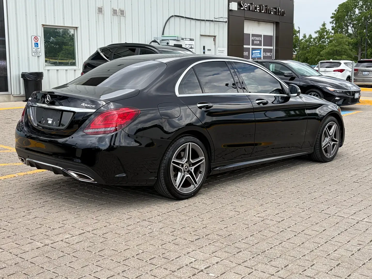Mercedes-Benz C 300 AMG* 4MATIC* 25k km, снимка 6 - Автомобили и джипове - 56007638