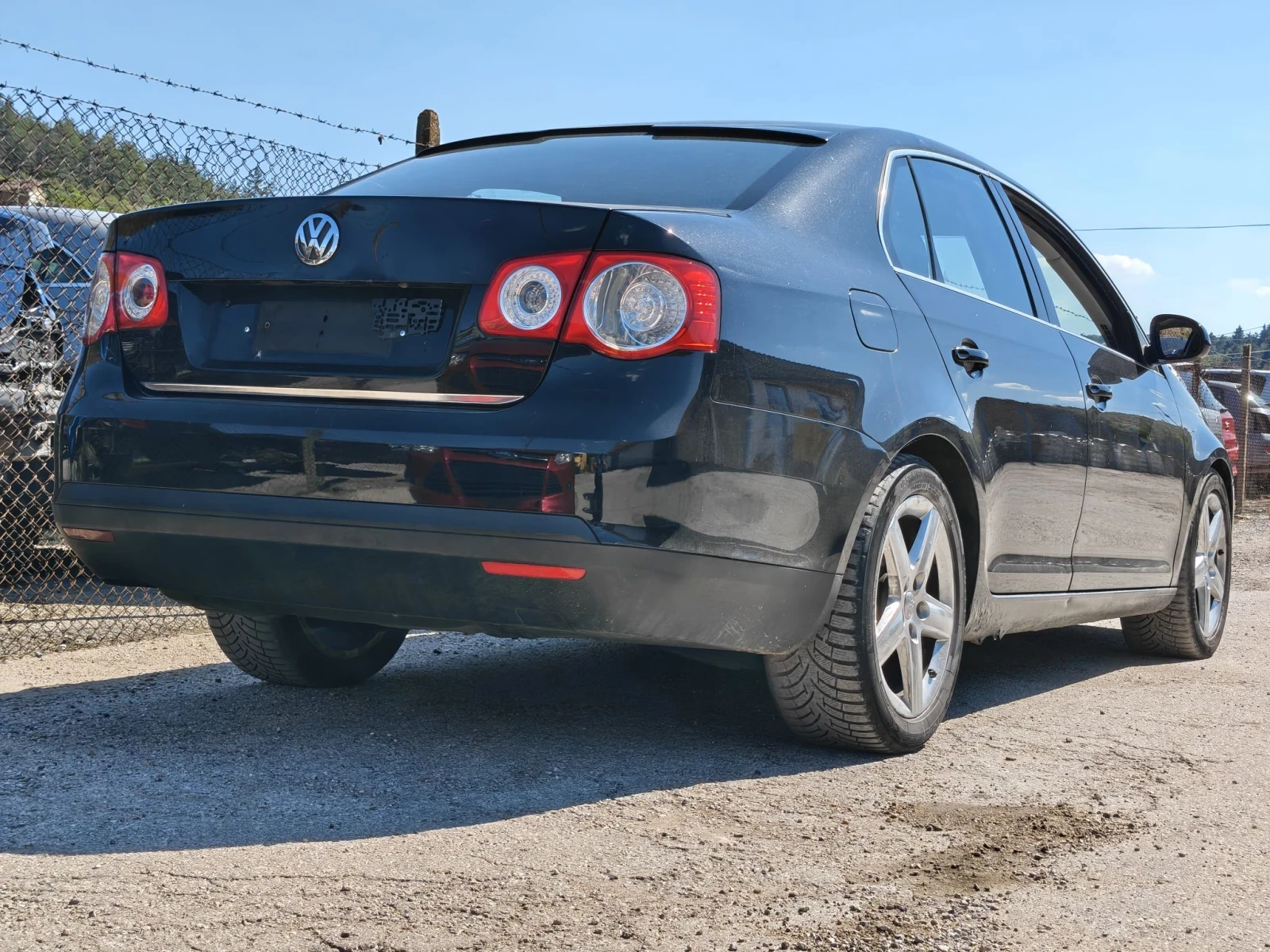 VW Jetta 1.9TDI / НА ЧАСТИ , снимка 2 - Автомобили и джипове - 56129970