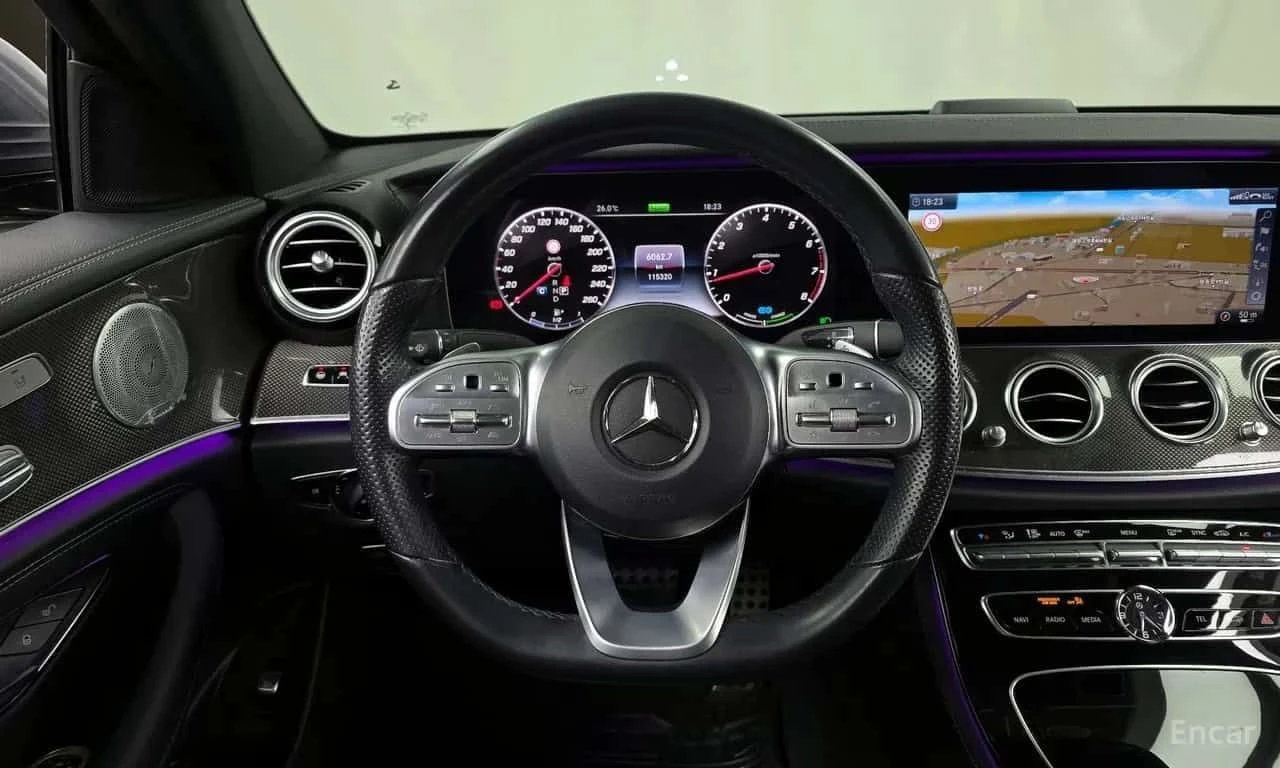 Mercedes-Benz E 350 4MATIC AMG Line/ПОДГРЕВ/ОБДУХ/ПАМЕТ/ФИНАНСИРАНЕ, снимка 13 - Автомобили и джипове - 56261357