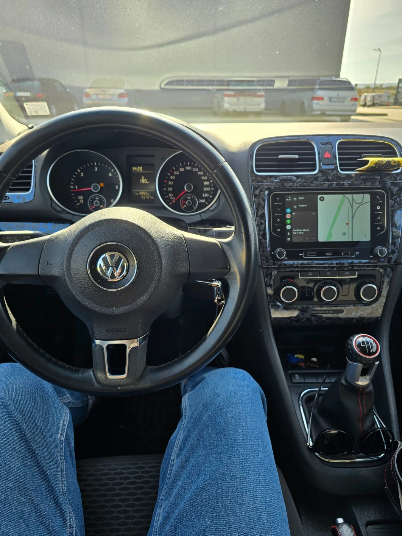 VW Golf 1.6 TDI, снимка 9 - Автомобили и джипове - 56562585