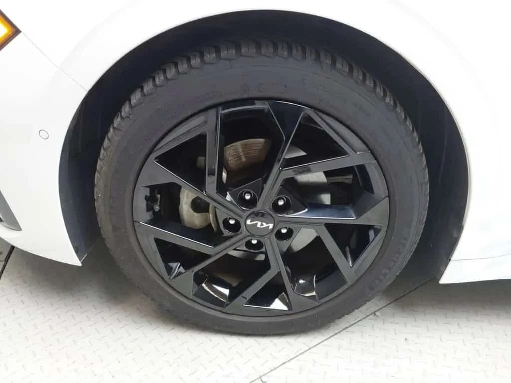Kia K5 * Signature * ���� �� �� | Mobile.bg � ����������� 5