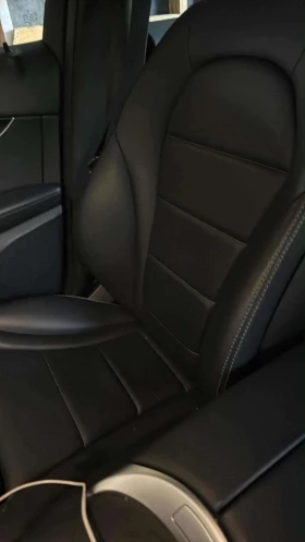 Mercedes-Benz GLC 300  * CARFAX * ОПЦИЯ ЗА ФИНАНСИРАНЕ, снимка 5