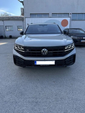VW Touareg R-Line 3.0TDI 4Motion - изображение 1