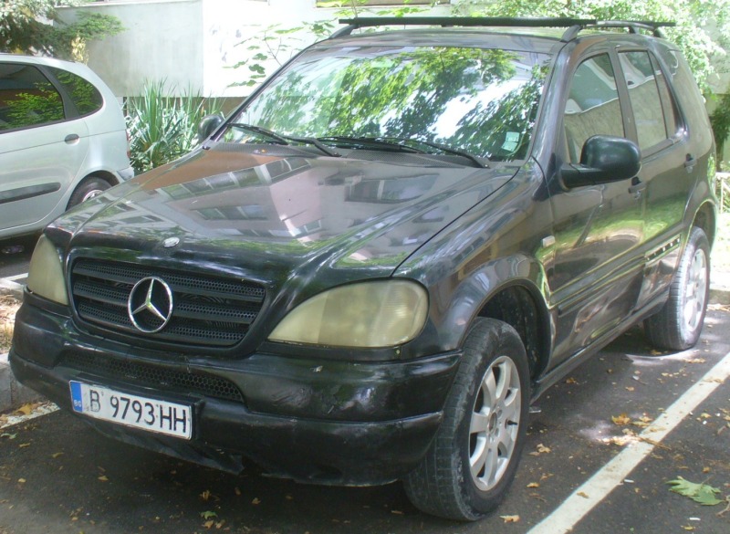 Mercedes-Benz ML 230 БЕНЗИН и ГАЗ/LPG, снимка 1 - Автомобили и джипове - 46144359