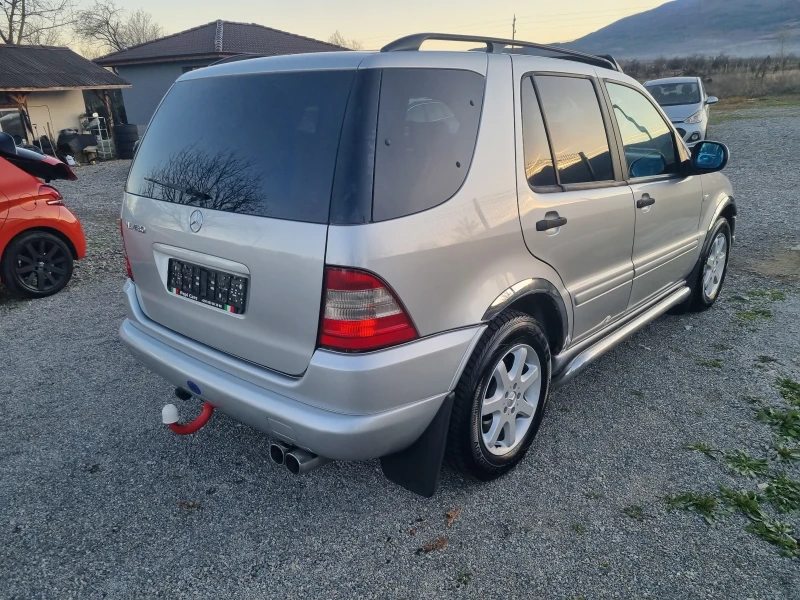 Mercedes-Benz ML 430 4.3i , снимка 3 - Автомобили и джипове - 48129980