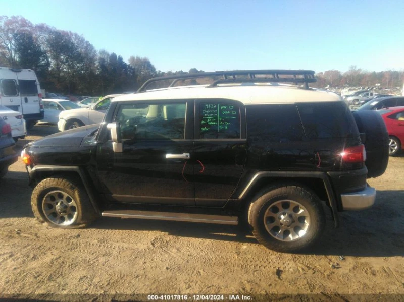 Toyota Fj cruiser 2013 TOYOTA FJ CRUISER Крайна цена 29500лвдо София, снимка 6 - Автомобили и джипове - 48516463