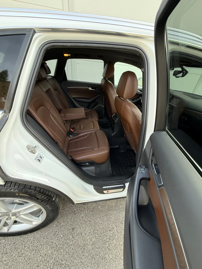 Audi Q5, снимка 10 - Автомобили и джипове - 52906826