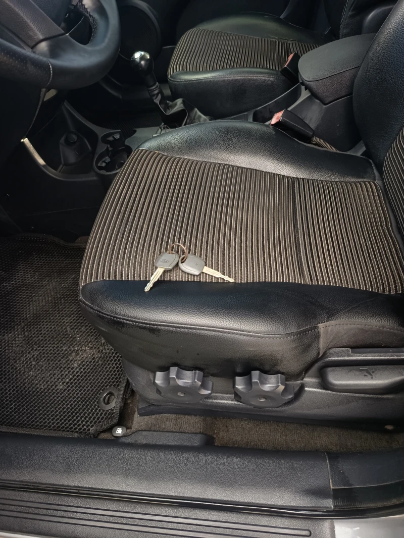 Kia Sportage 2.0/141/4х4FASE LIFT, снимка 7 - Автомобили и джипове - 52922575