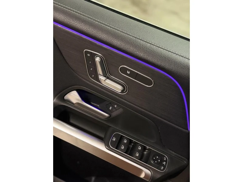 Mercedes-Benz GLB * 250 * CARFAX * БЕЗ ПЪРВОНАЧАЛНА ВНОСКА, снимка 10 - Автомобили и джипове - 52959883