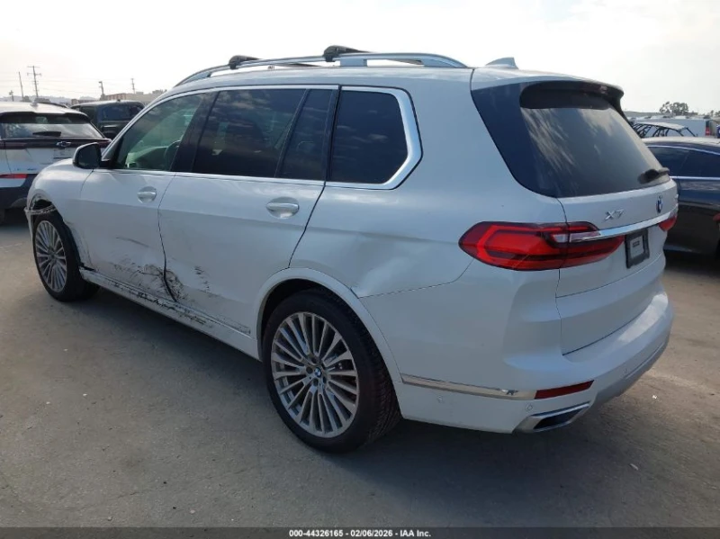 BMW X7 xDrive40I, снимка 3 - Автомобили и джипове - 53465351