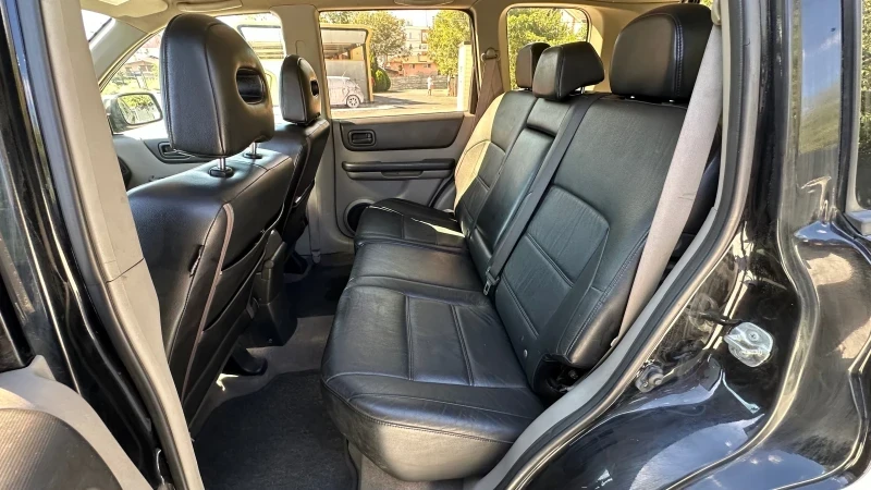 Nissan X-trail 2.0 бензин, снимка 5 - Автомобили и джипове - 54208865