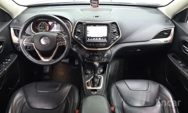 Jeep Cherokee AWD* LIMITED* 100к км* ОБДУХ* ПОДГРЕВ* ПАНО* м.Точ, снимка 8 - Автомобили и джипове - 56318944