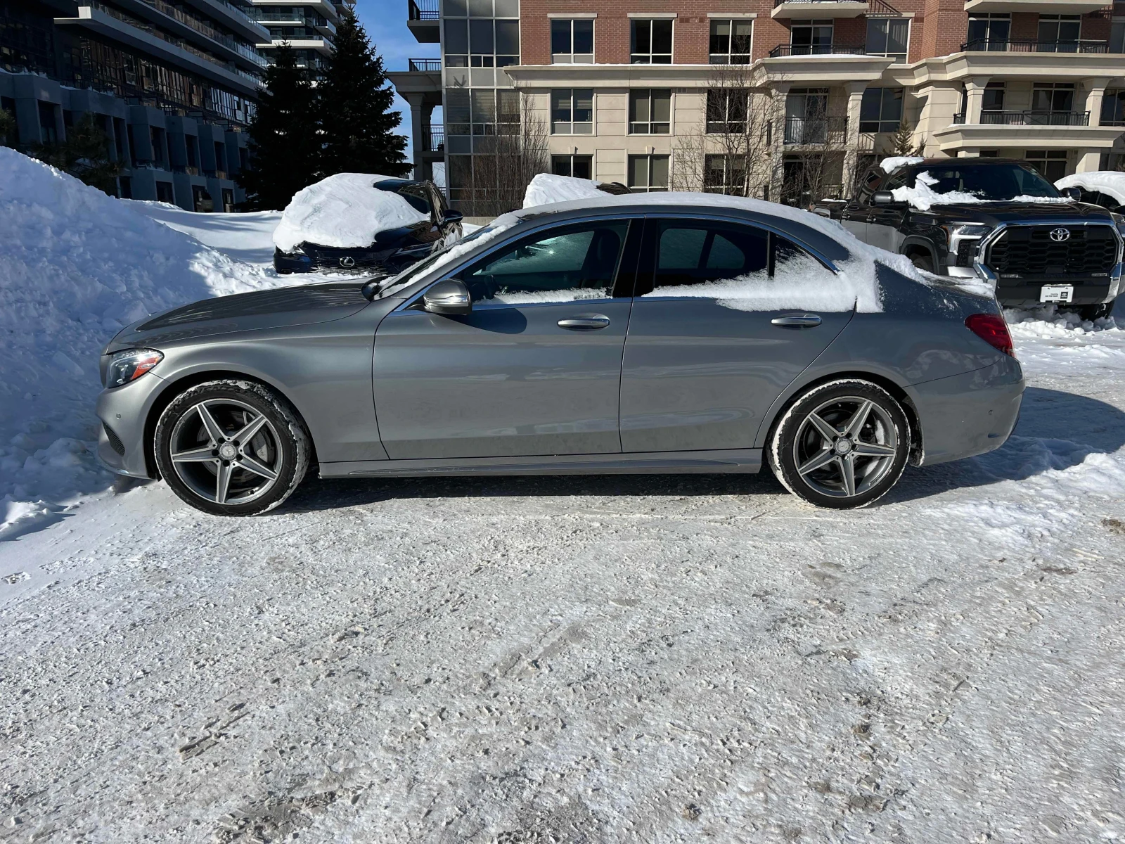 Mercedes-Benz C 300 2.0L 4cyl AWD, снимка 1