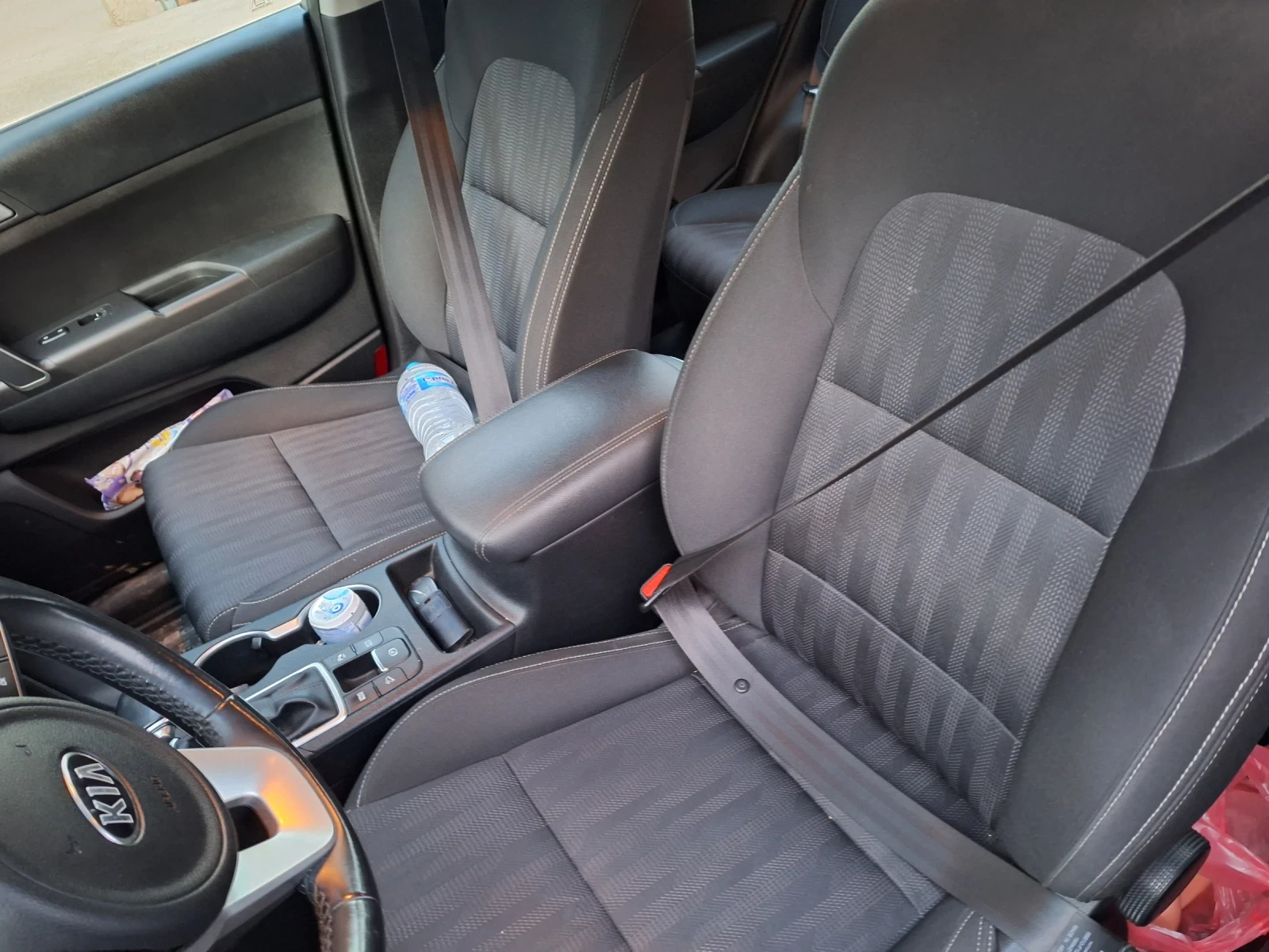 Kia Sportage SUV - изображение 8