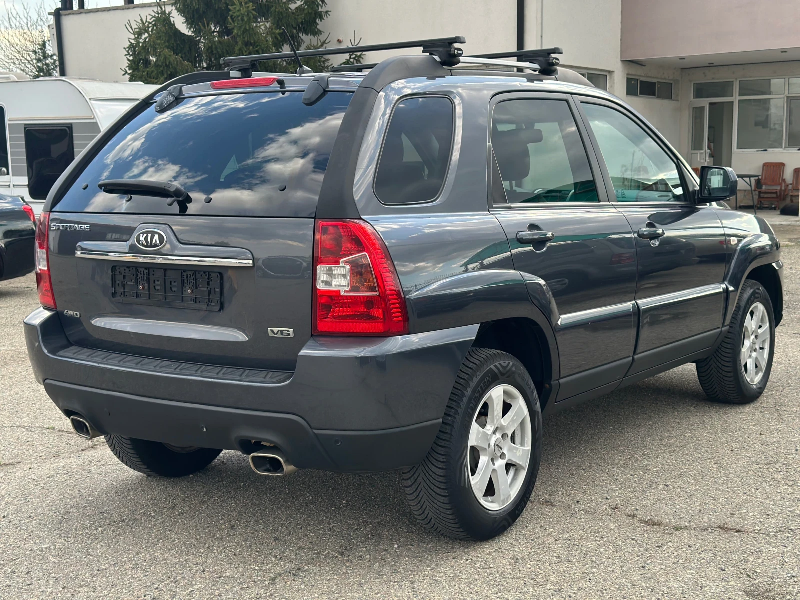 Kia Sportage 2.7 Автоматик Facelift Газ - изображение 4