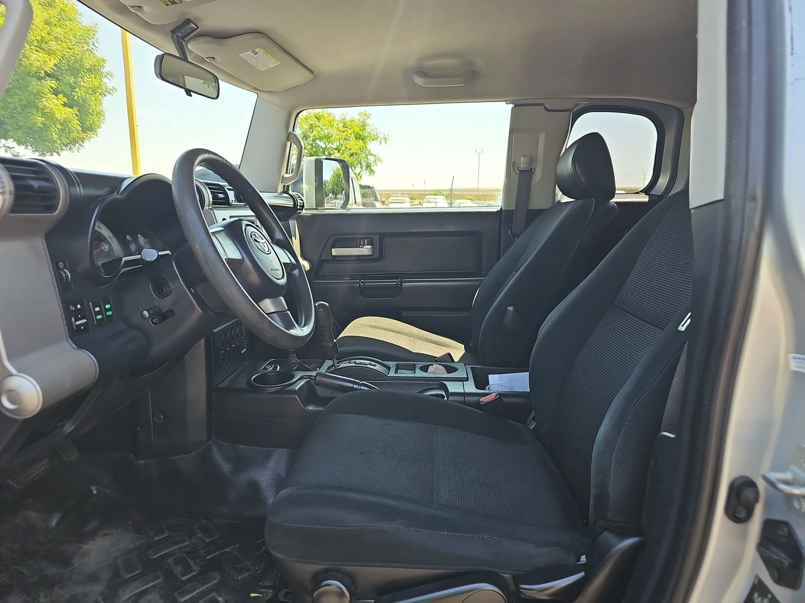 Toyota Fj cruiser 2007 Toyota FJ Cruiser wRear Doors - изображение 7