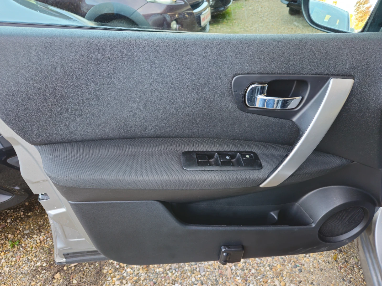 Nissan Qashqai 4X4 130.000km | Mobile.bg � ����������� 12