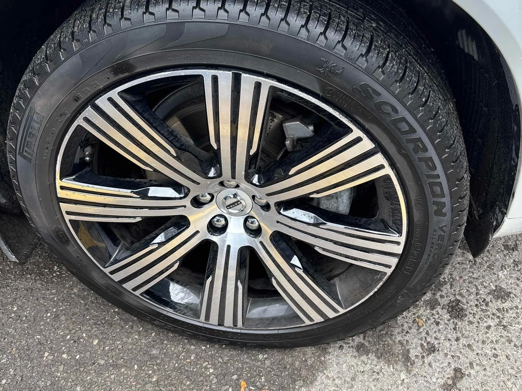 Volvo Xc90 * Inscription * CARFAX * БЕЗ ПЪРВОНАЧАЛНА ВНОСКА - изображение 7