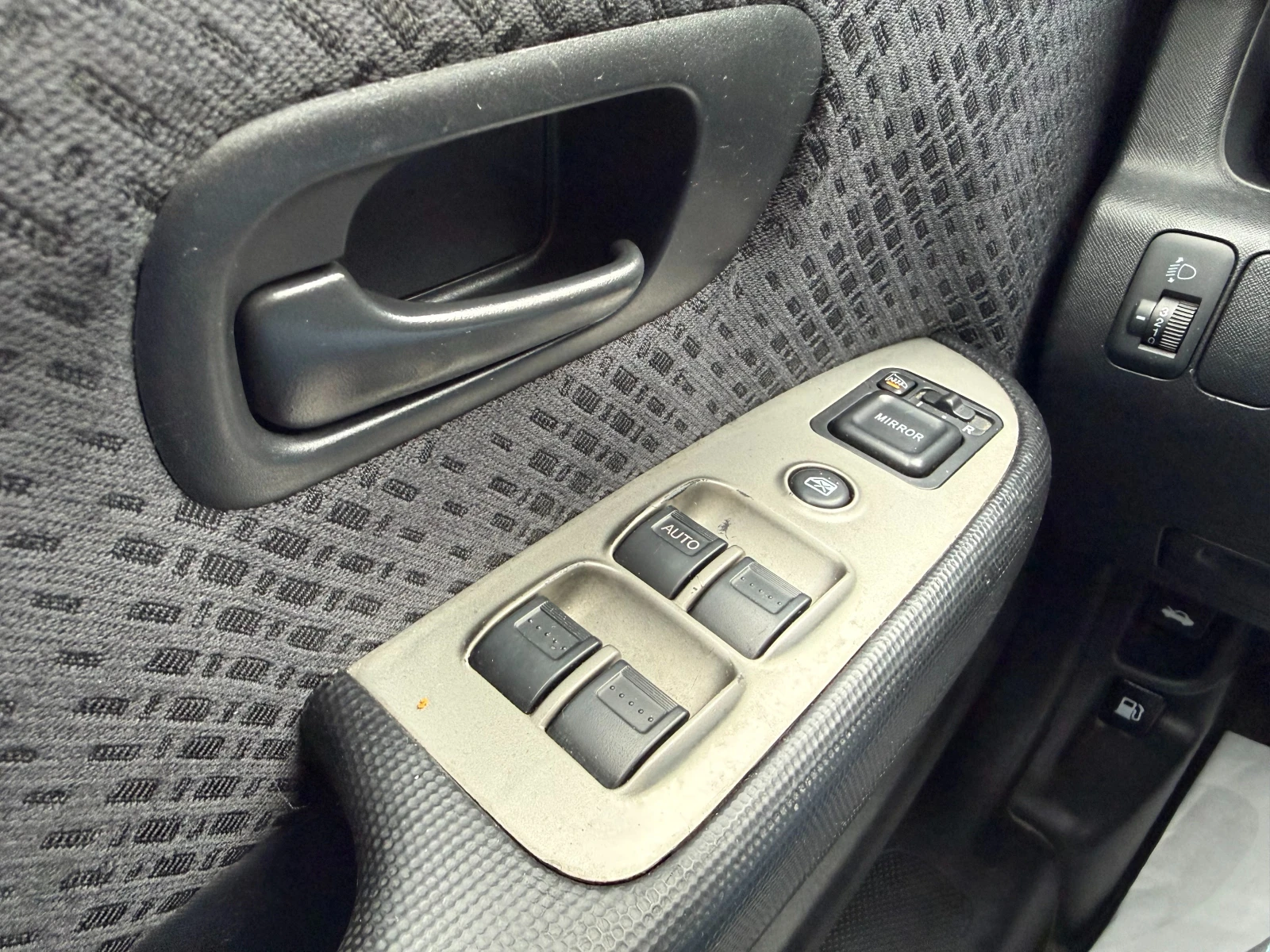 Honda Cr-v 2.0i 150 �.�./���������  | Mobile.bg � ����������� 13