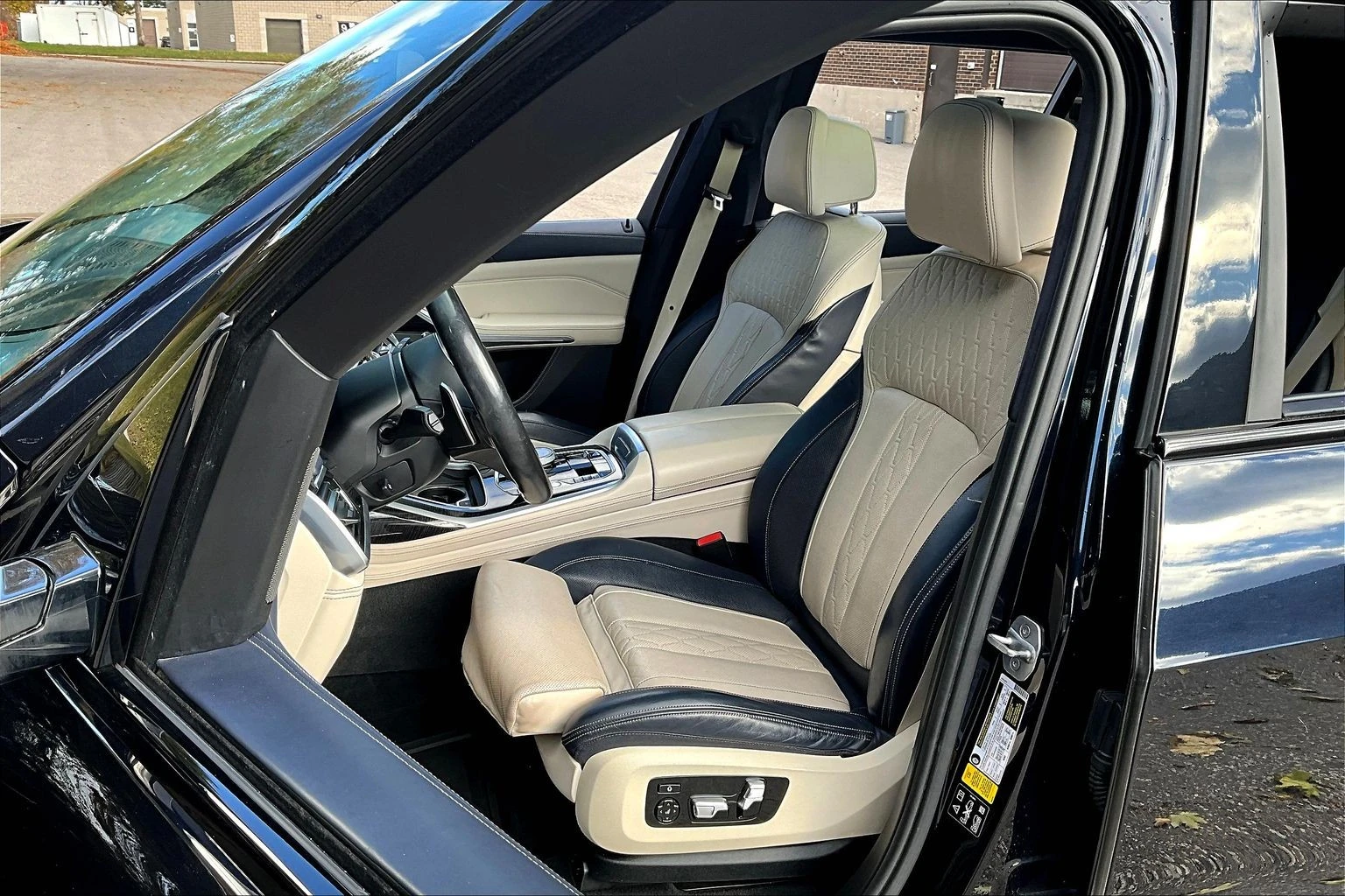 BMW X7 Xdrive40i  - изображение 7