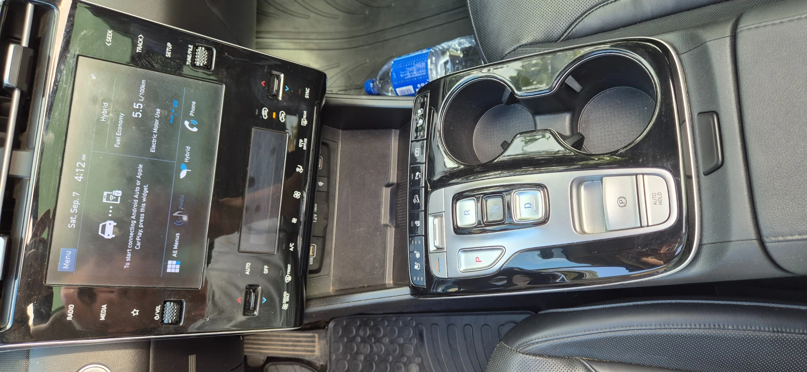 Hyundai Tucson Hybrid AWD Luxury 2022 - изображение 10