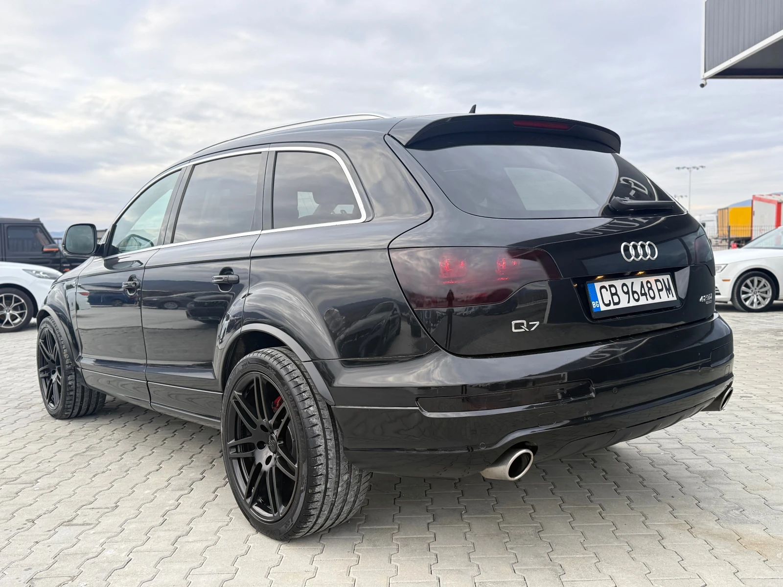 Audi Q7 4.2 TDI S line Собствен лизинг !!! - изображение 7