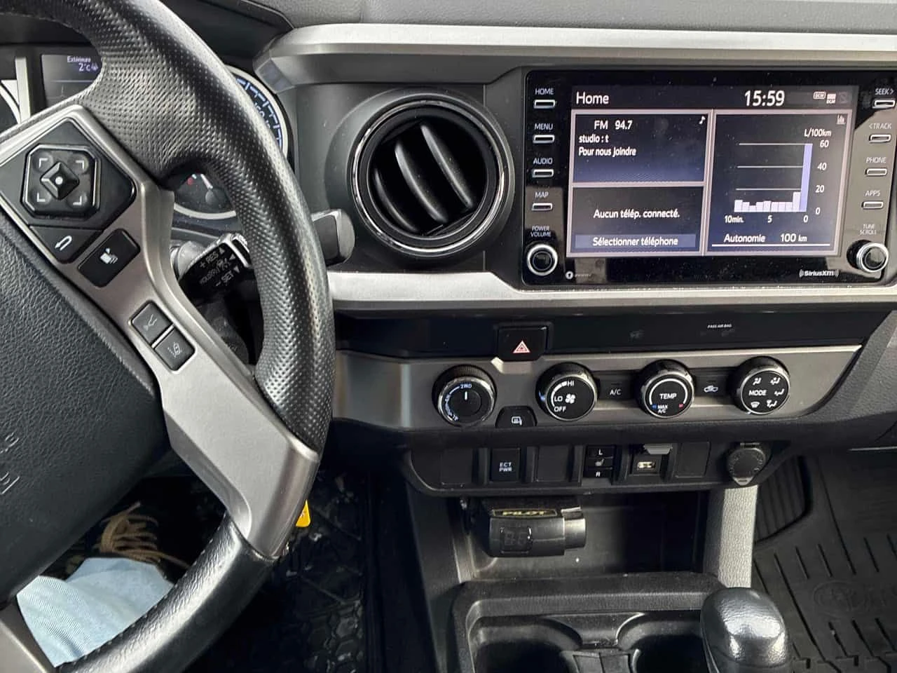 Toyota Tacoma 4WD Double Cab | ПОДГРЕВИ | LANE ASSIST | CARFAX, снимка 9 - Автомобили и джипове - 53751583