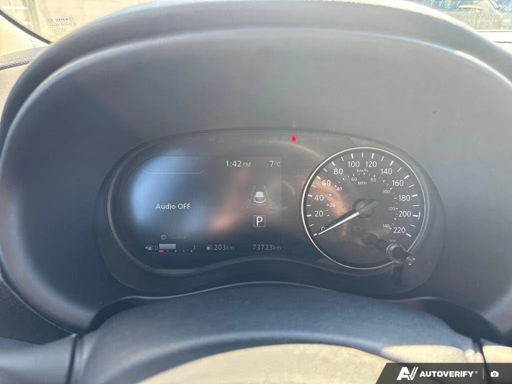 Nissan Rogue KICKS SV FWD АвтоКредит  (ЦЕНА ДО БГ), снимка 9 - Автомобили и джипове - 53978461