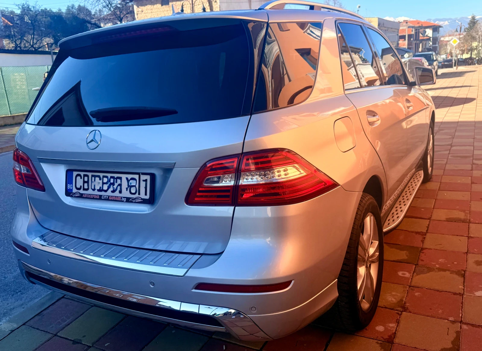 Mercedes-Benz ML 250 Premium, снимка 7 - Автомобили и джипове - 54491697