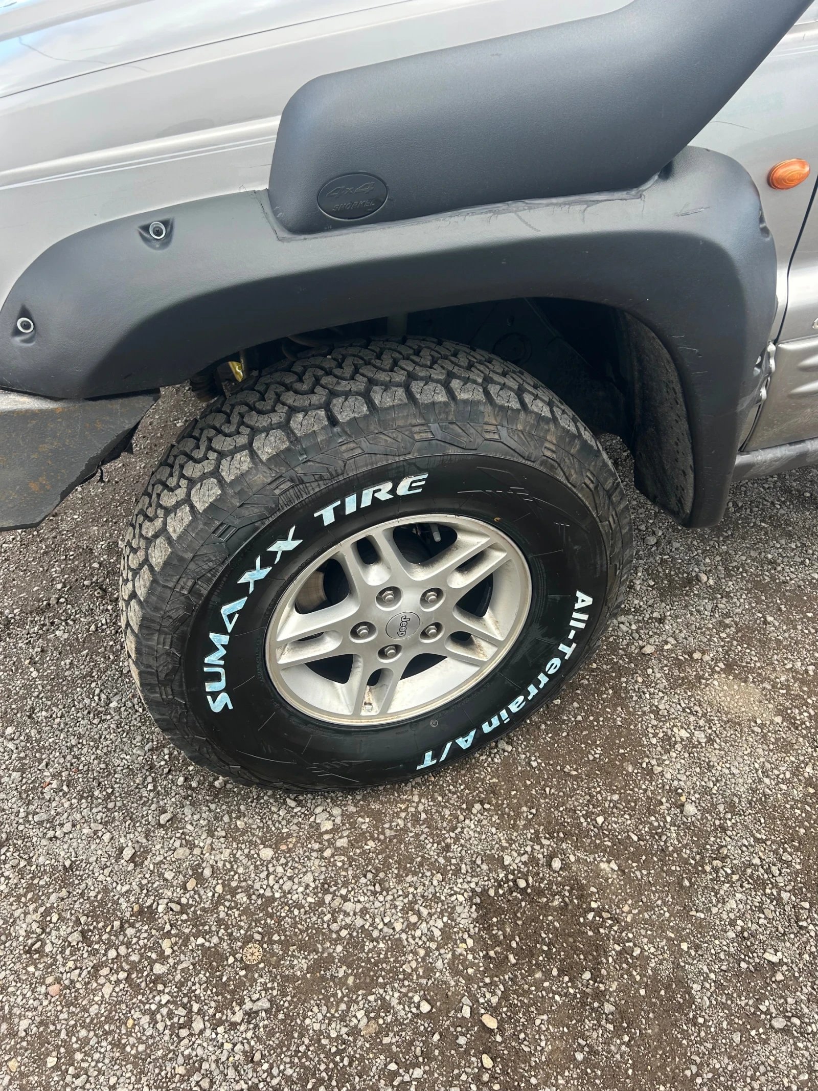 Jeep Grand cherokee Quadra drive 85000 км, снимка 7 - Автомобили и джипове - 54592355