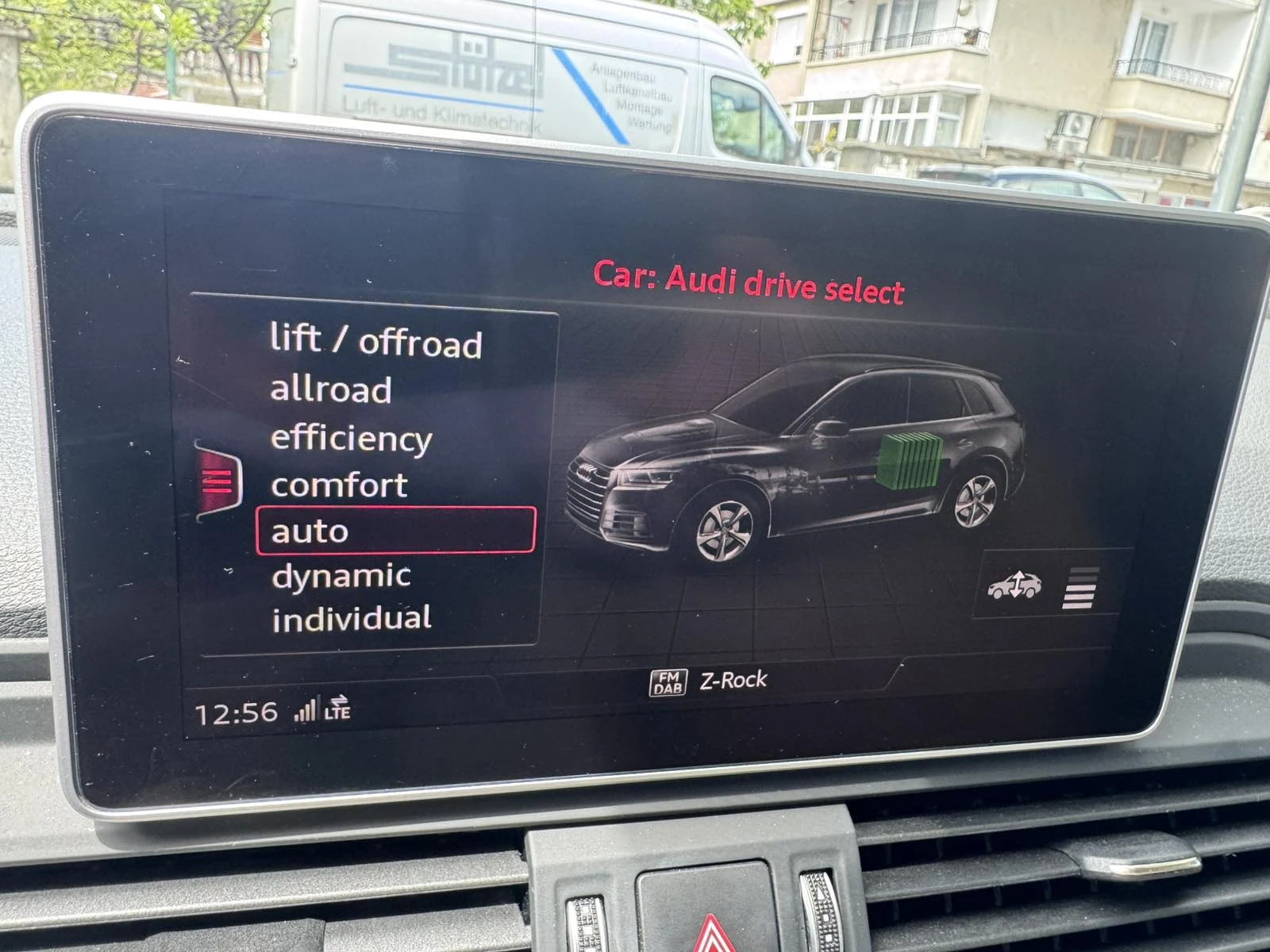 Audi Q5, снимка 9 - Автомобили и джипове - 54629624