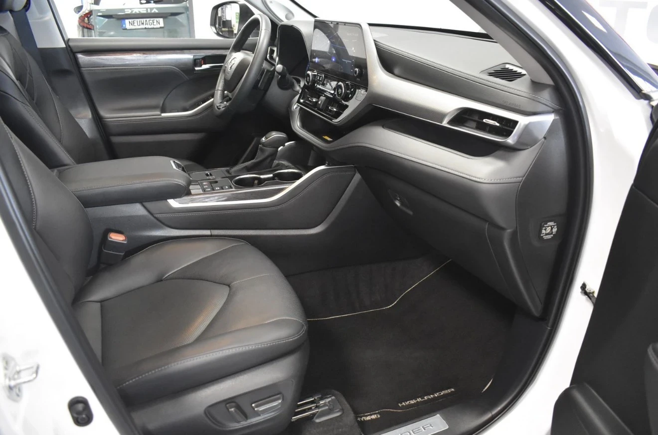 Toyota Highlander Platinum 6+ 1, снимка 4 - Автомобили и джипове - 54660738