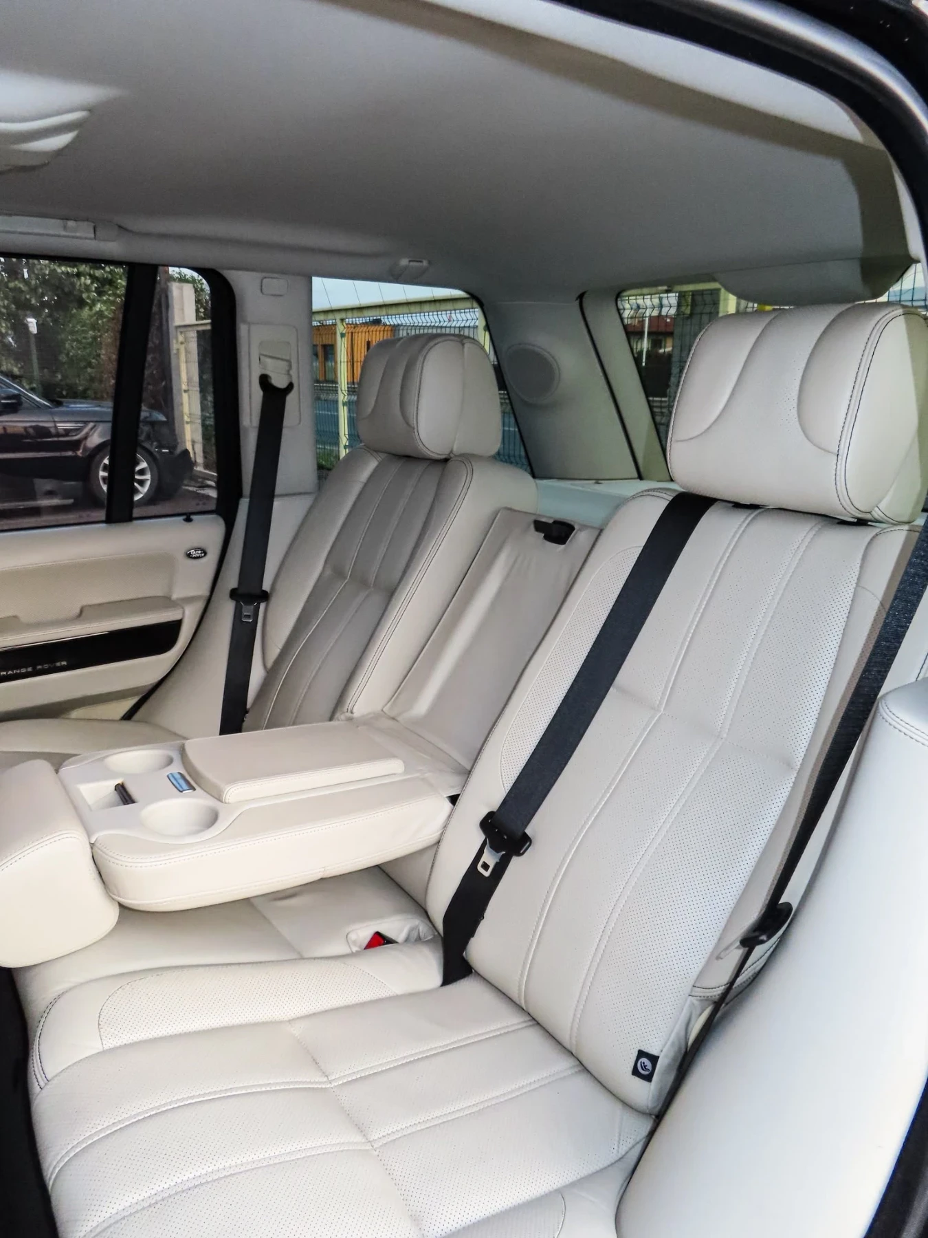 Land Rover Range rover Autobiography 4.4 diesel Full, снимка 7 - Автомобили и джипове - 55317967