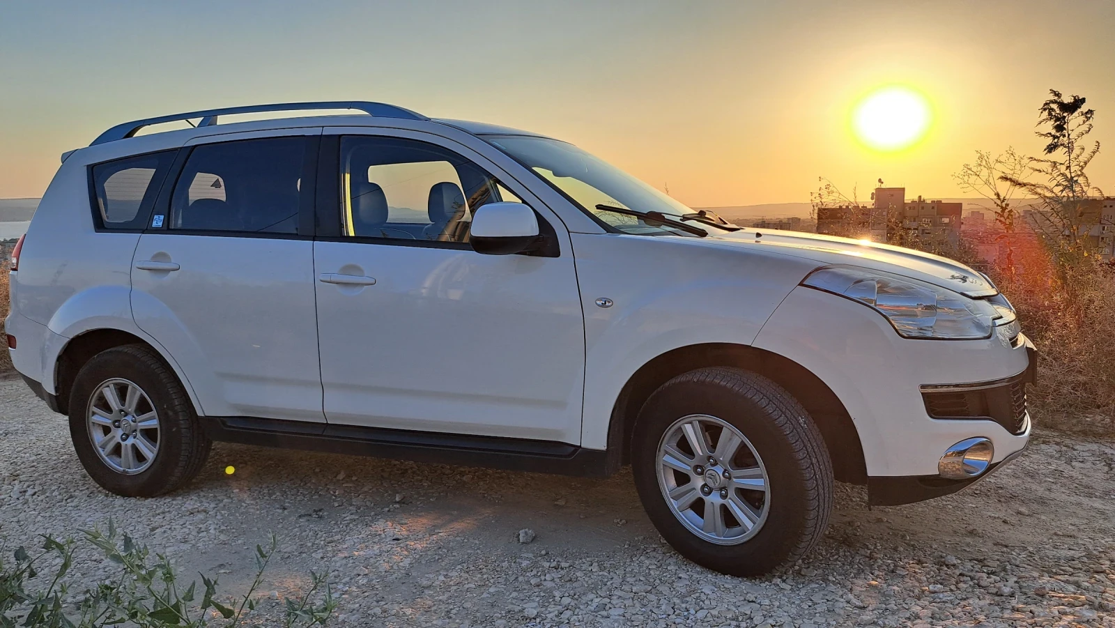 Citroen C-Crosser, снимка 12 - Автомобили и джипове - 55797447