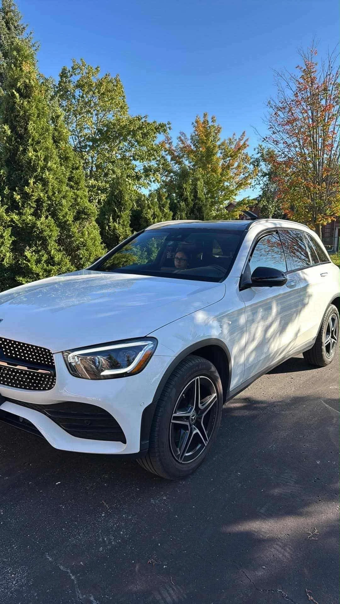 Mercedes-Benz GLC 300  * CARFAX * ОПЦИЯ ЗА ФИНАНСИРАНЕ